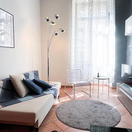 Porta Susa cosy apartment Turín Exterior foto